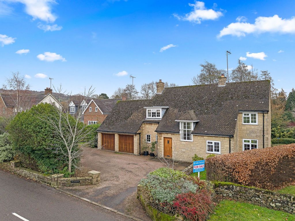 Property photo 1 of 33