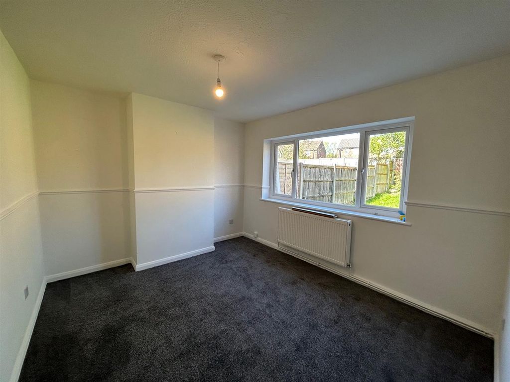 Property photo 3 of 10 7.Jpg