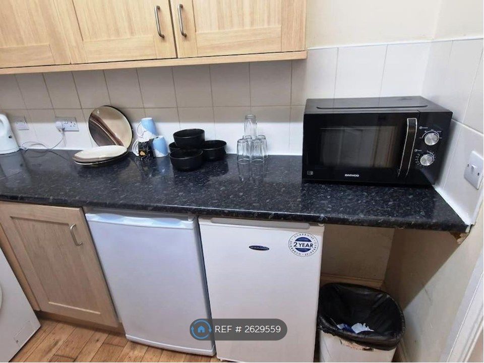 Property photo 2 of 7