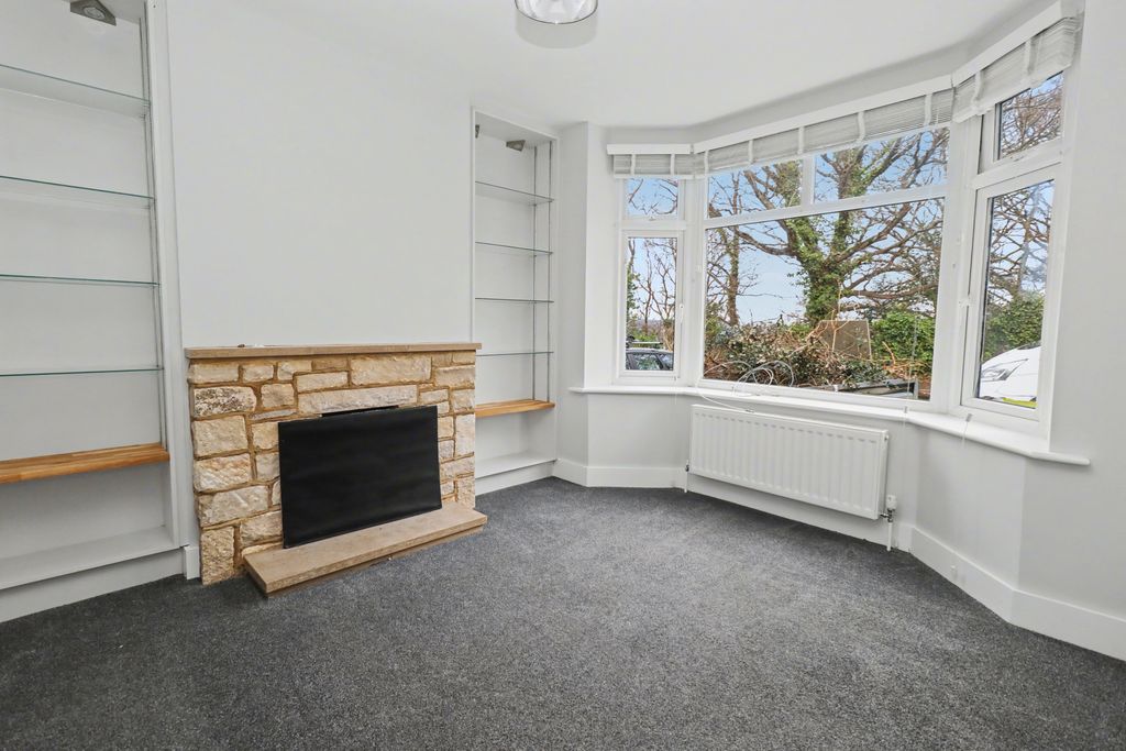 Property photo 2 of 13 Img_0013