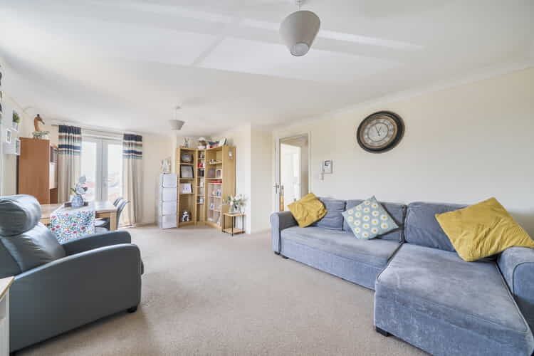 Property photo 1 of 23