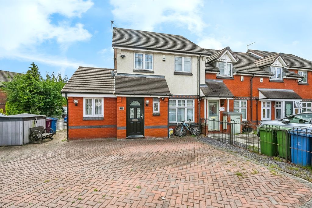 Property photo 1 of 15