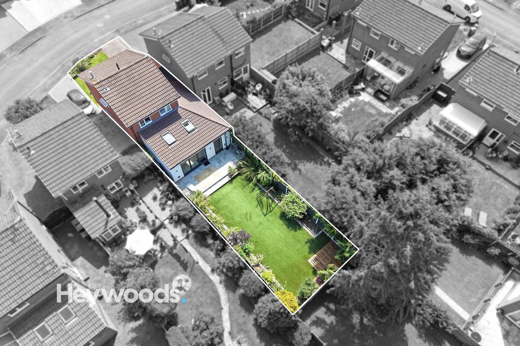 Property photo 2 of 35