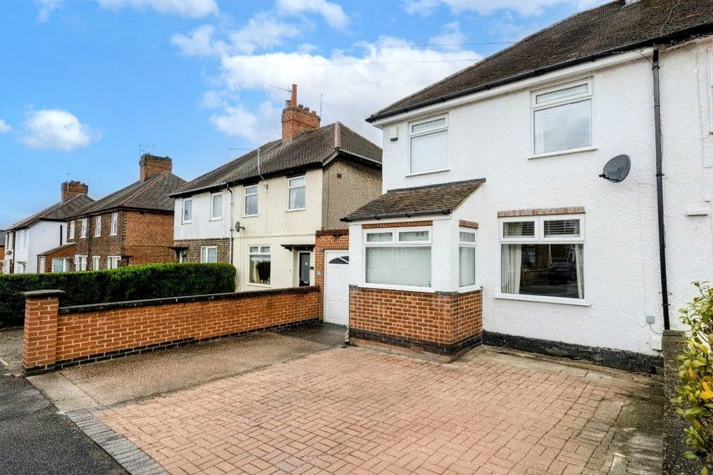 Property photo 1 of 18 F61E01Db-c21d-4438-83A1-0ba0E734674B