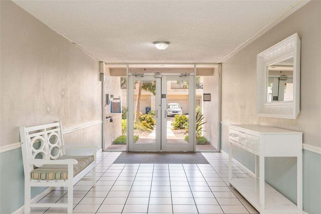 Property photo 2 of 19 <Alttext/>