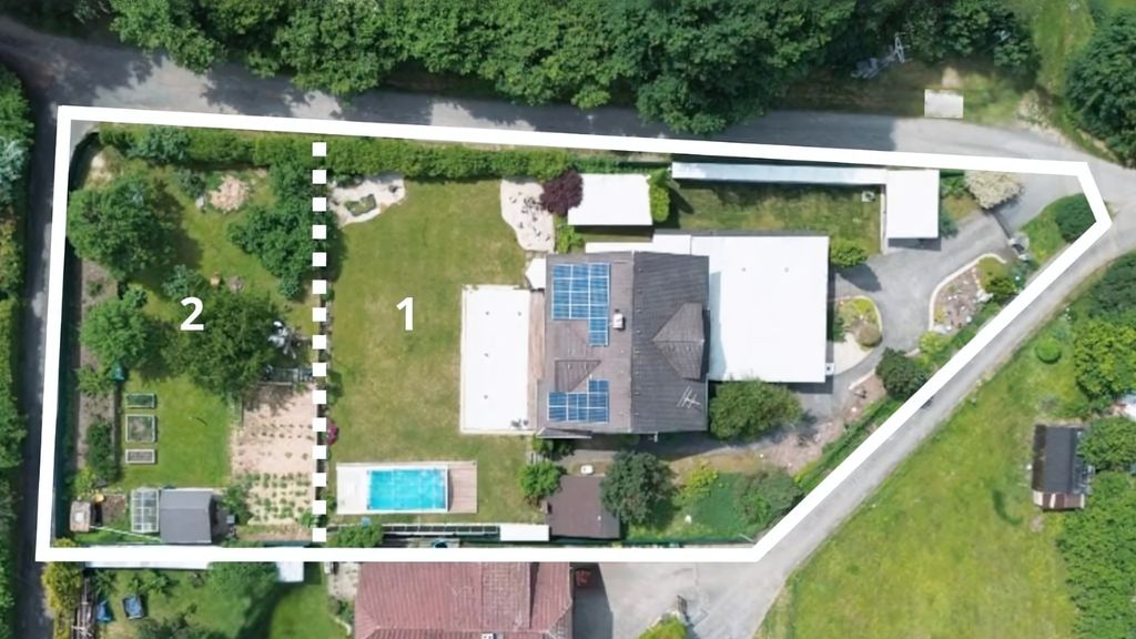 Property photo 3 of 33