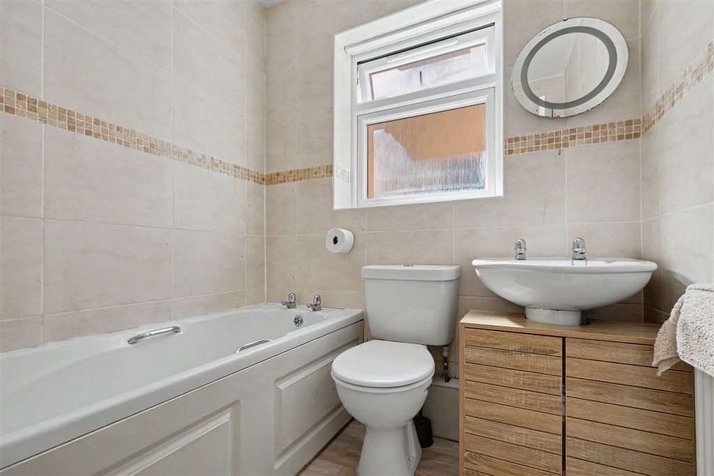 Additional image 13 of 2 bed maisonette for saleLenton Manor, Nottingham NG7
