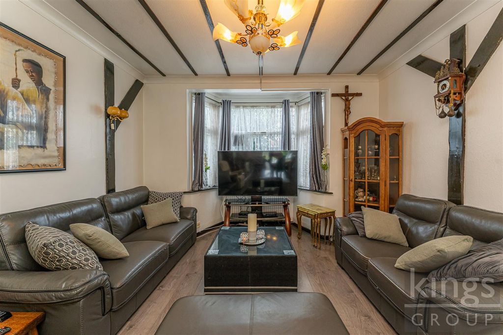 Property photo 3 of 32 15.Jpg
