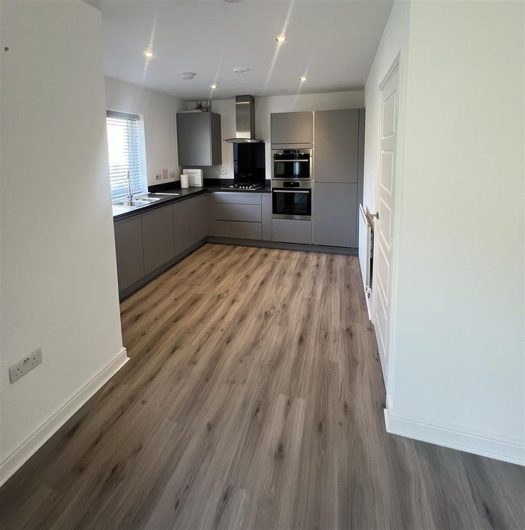 Property photo 1 of 10 Img_1386.Jpg