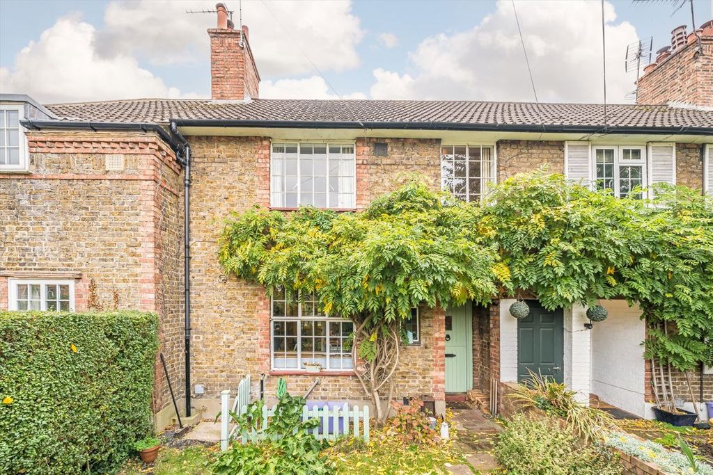 Property photo 1 of 7