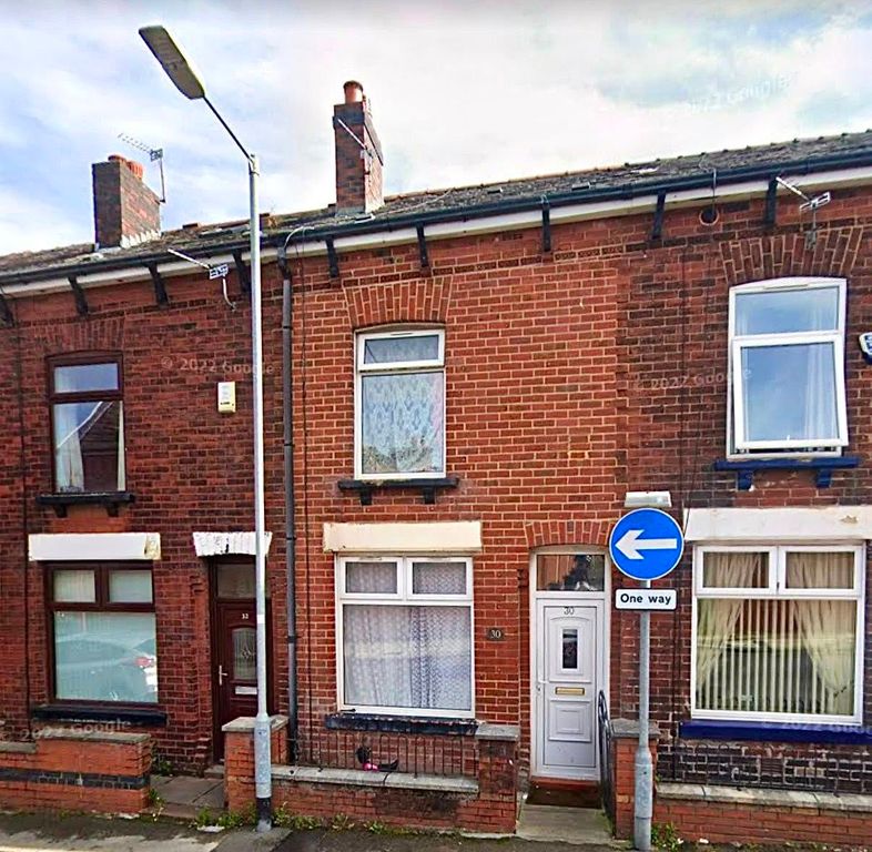 Property photo 1 of 2