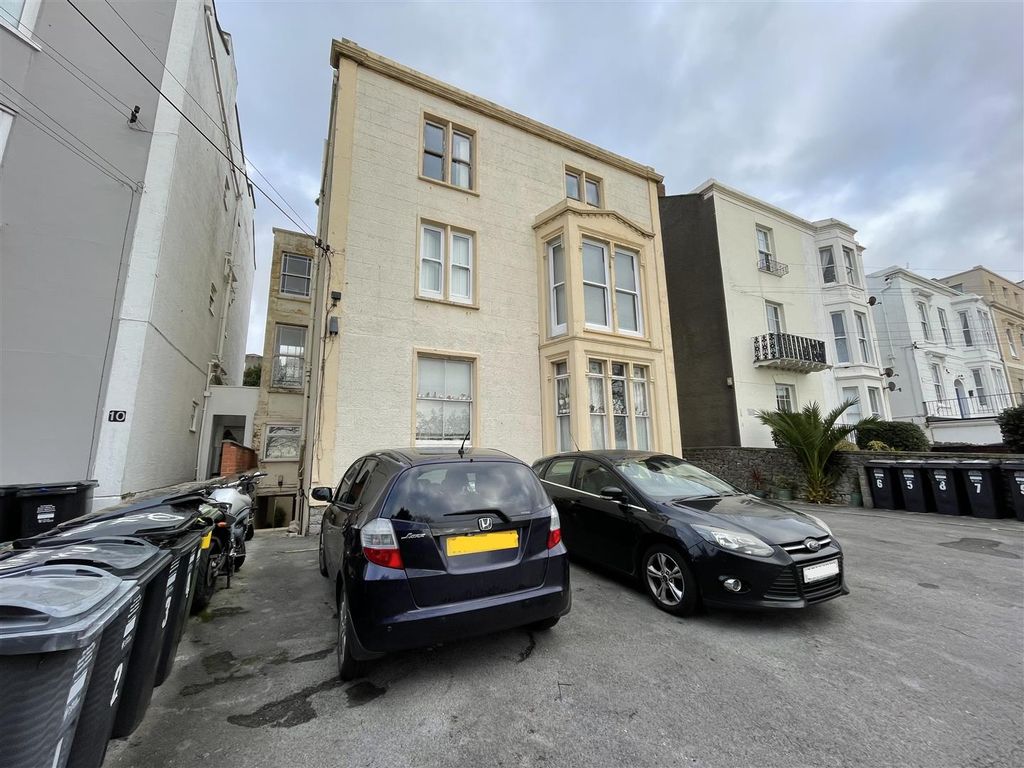 Property photo 1 of 7 Front Photo.Jpg