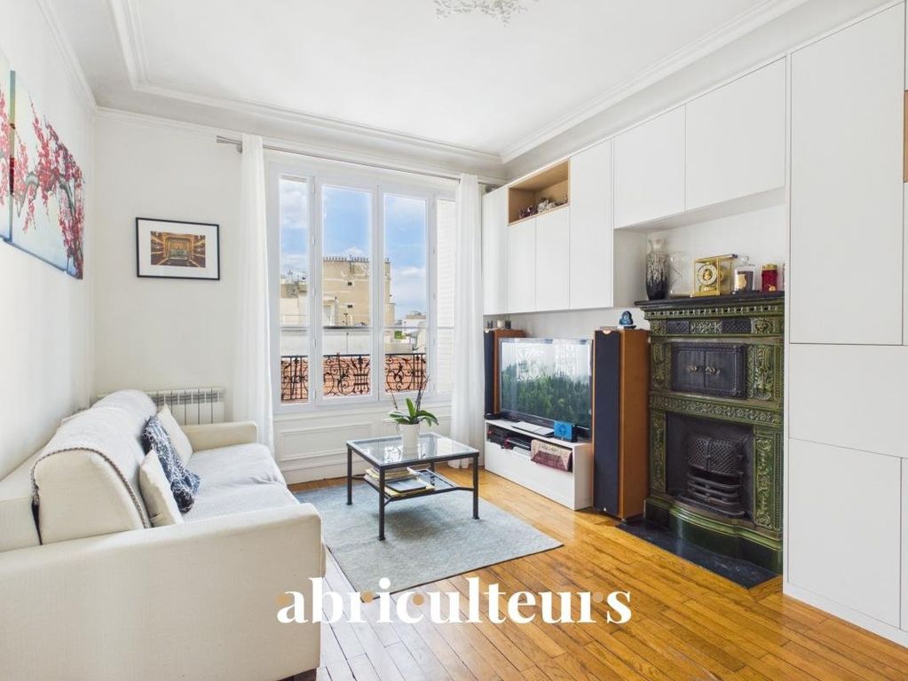 Property photo 1 of 16 Charming Apartment - 61 m² - 3 Rooms - Saint-Mandé