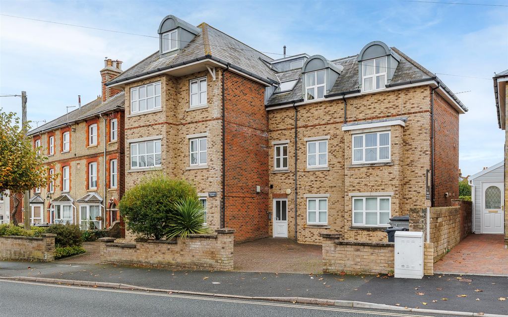 Property photo 1 of 11 Front Elevation