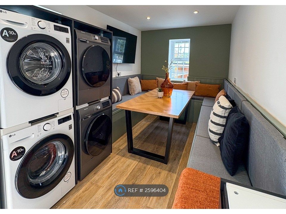 Property photo 2 of 34 Dining / Social Room