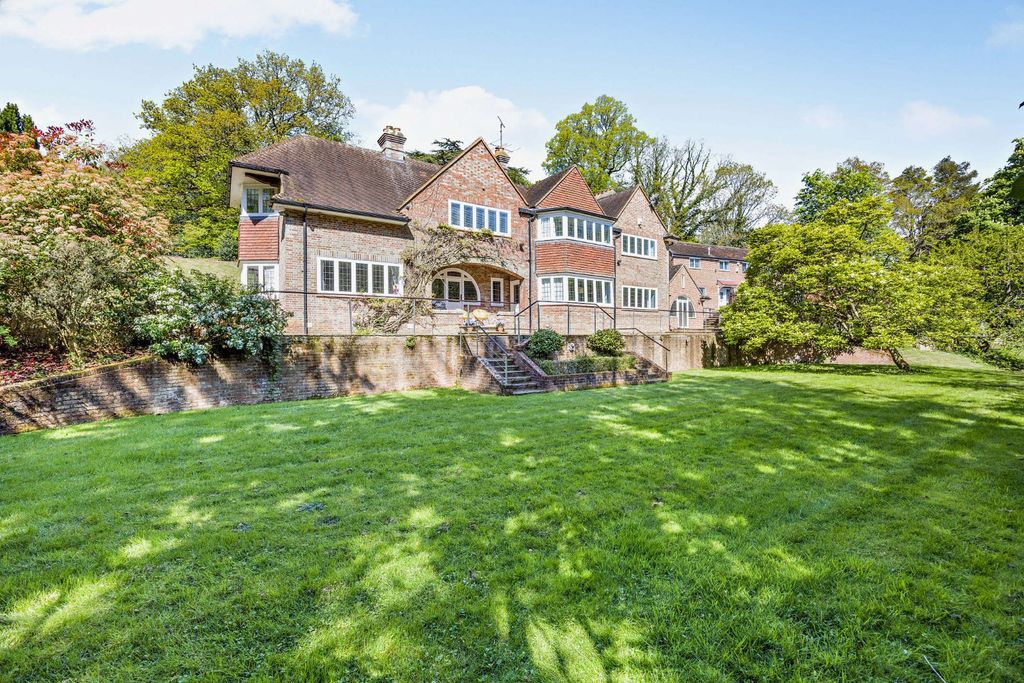 Additional image 20 of 6 bed detached house for saleBurys Bank Road, Greenham, Thatcham, Berkshire RG19