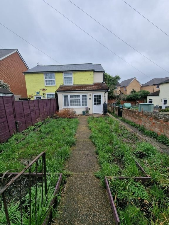 Property photo 1 of 11