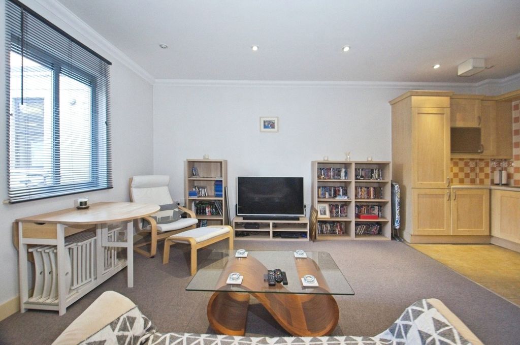 Property photo 3 of 17 Living Area