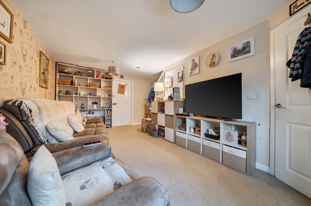 Property photo 3 of 9 1402074-5-696E4Ba1089Bd