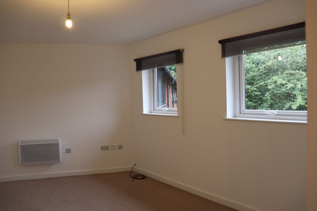 Property photo 3 of 5