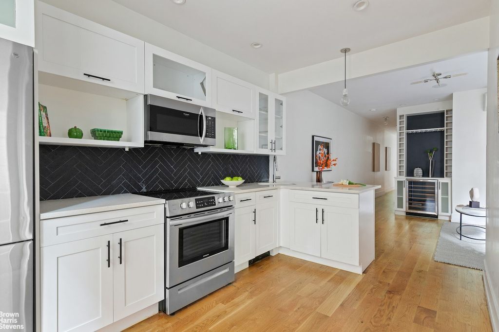 Property photo 2 of 11 <Alttext/>