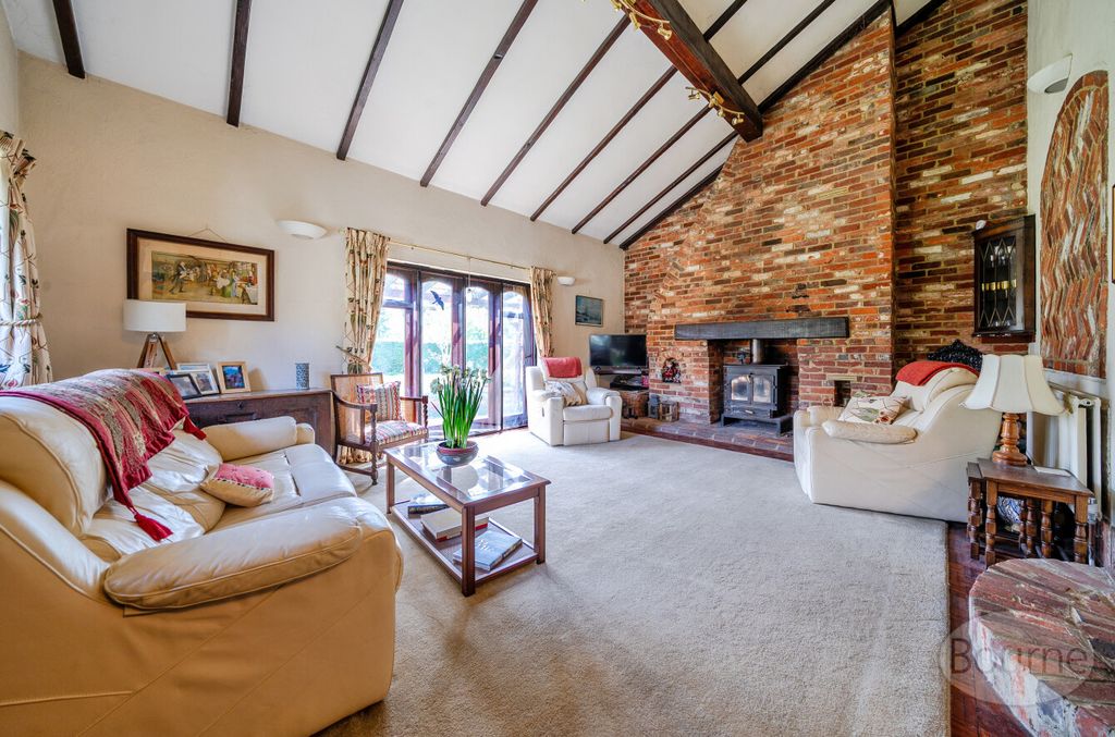 Property photo 3 of 26 F8Da031d-B8Af-4c2...