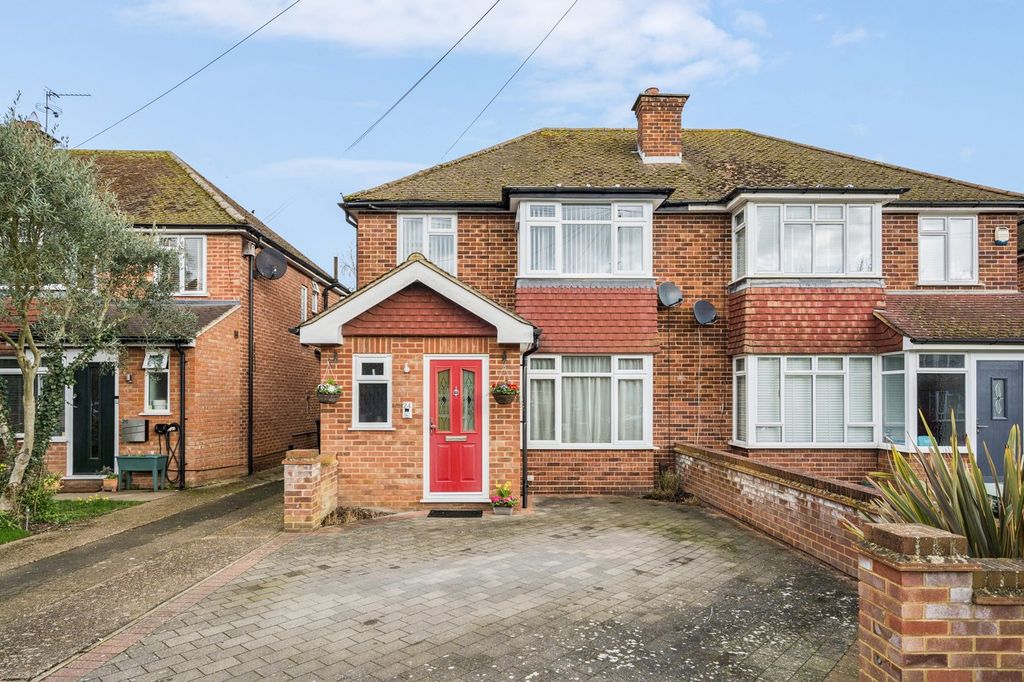 Property photo 1 of 19