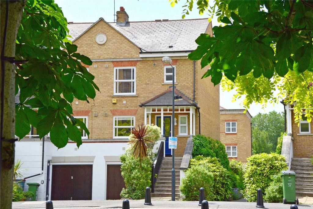 Property photo 1 of 26 Picture No. 29