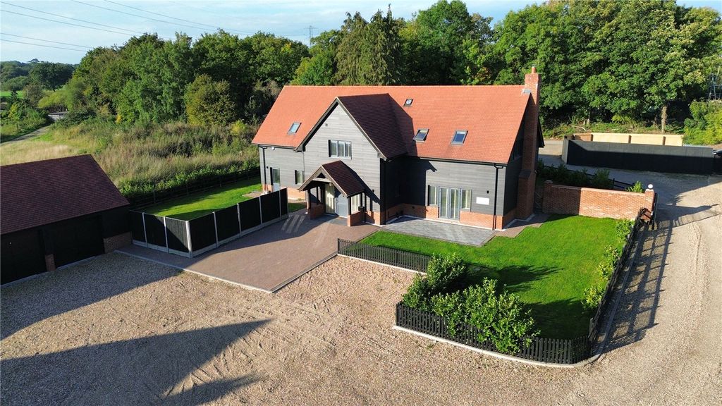 Property photo 1 of 25 Picture No. 31