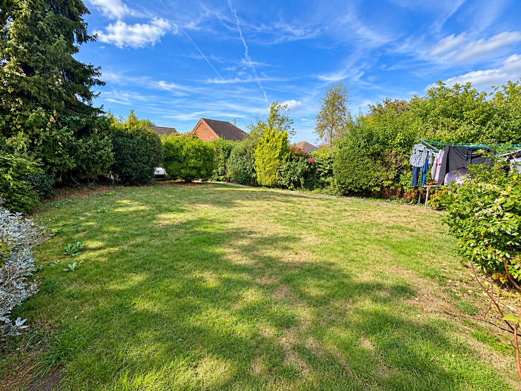Property photo 3 of 32 Picture No. 04