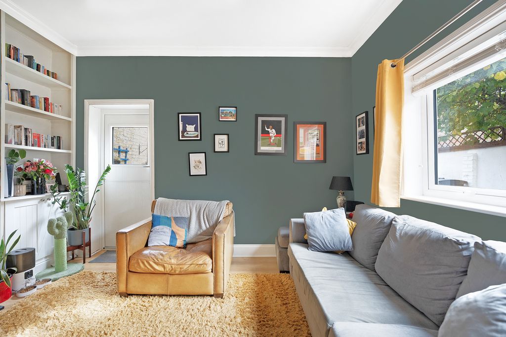 Property photo 1 of 13