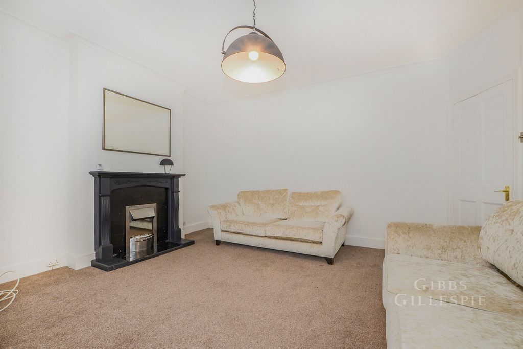 Property photo 3 of 12 Pbox-Img.Jpg