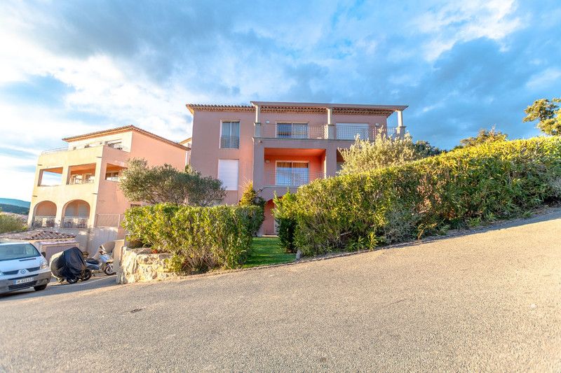 Property photo 1 of 6