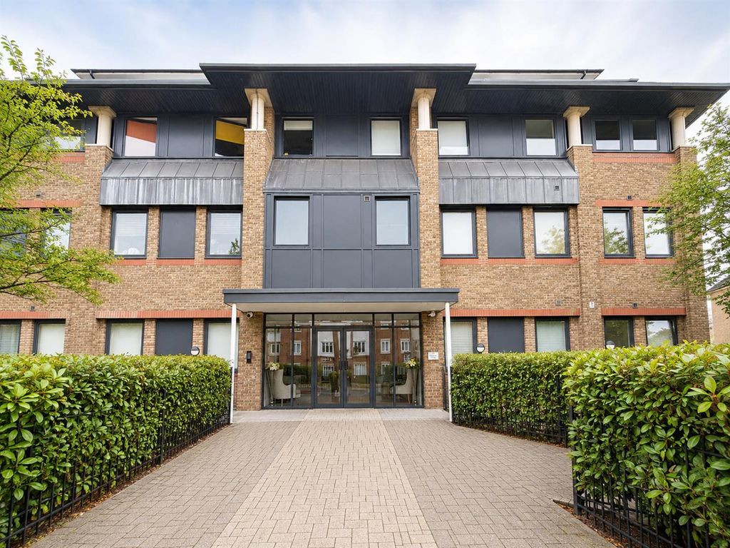 Property photo 1 of 13 Coopers Estate Agents