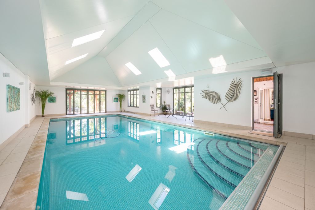 Property photo 3 of 30