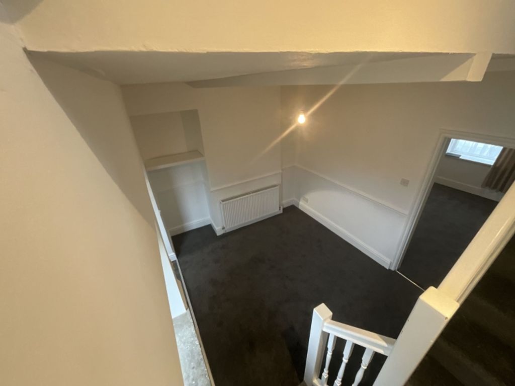 Property photo 1 of 9 25Af3252-D383-4430-8E5E-5E5Fcdafeb19
