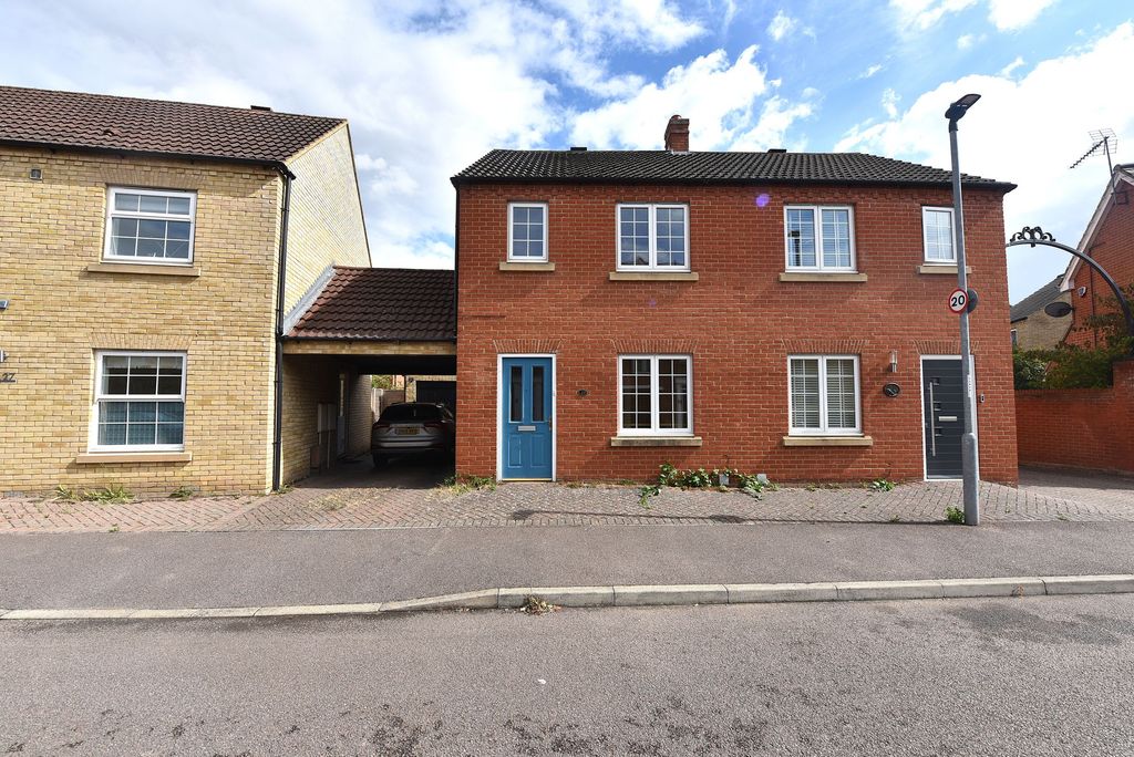 Property photo 1 of 12