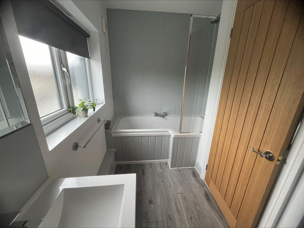 Property photo 3 of 10 Processed-Ae9394C2-Ab98-471A-B3Da-35814DC53Ca7.Jpe