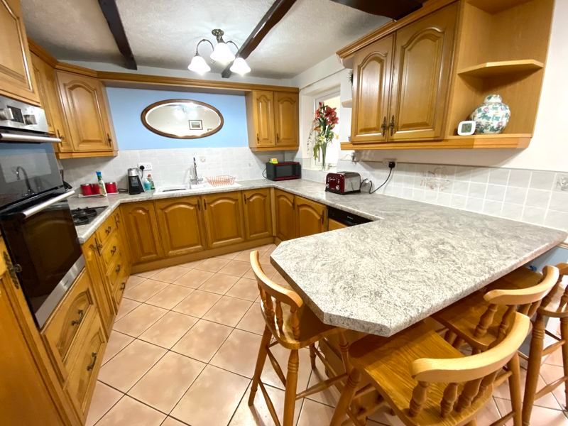 Property photo 3 of 11 Photo 9