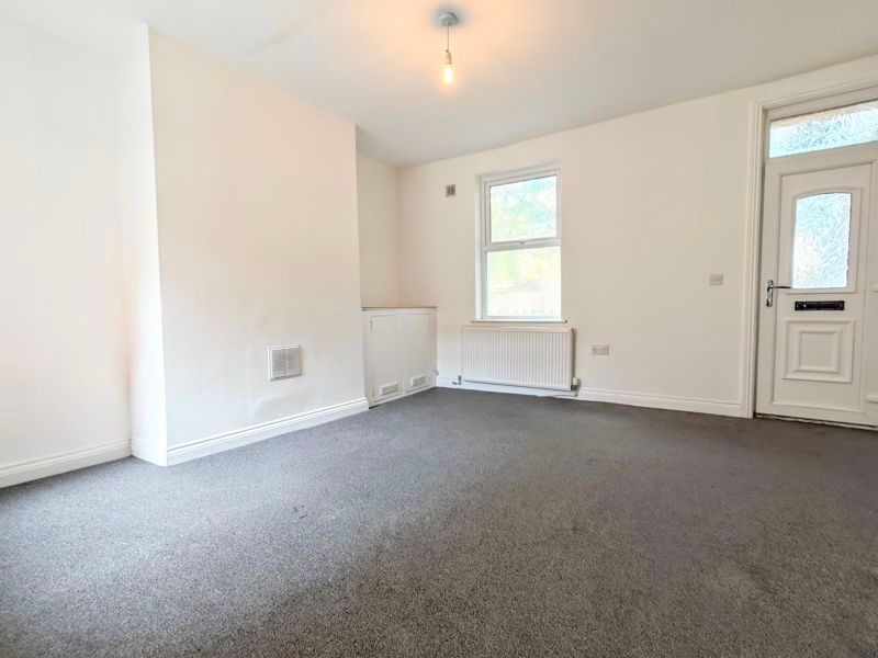 Property photo 3 of 14 Photo 3