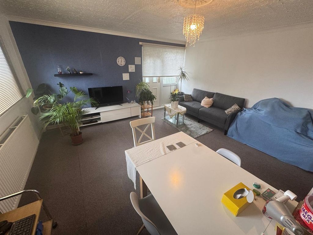 Property photo 3 of 5 Unknown-10.Jpeg