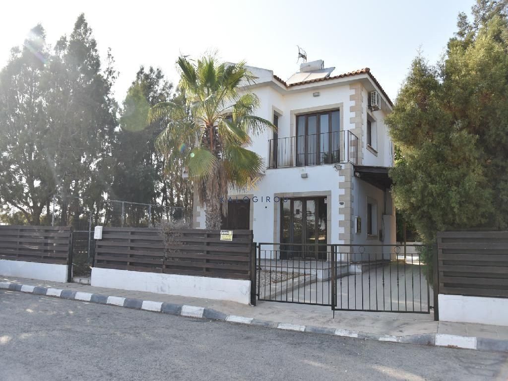 Property photo 3 of 25