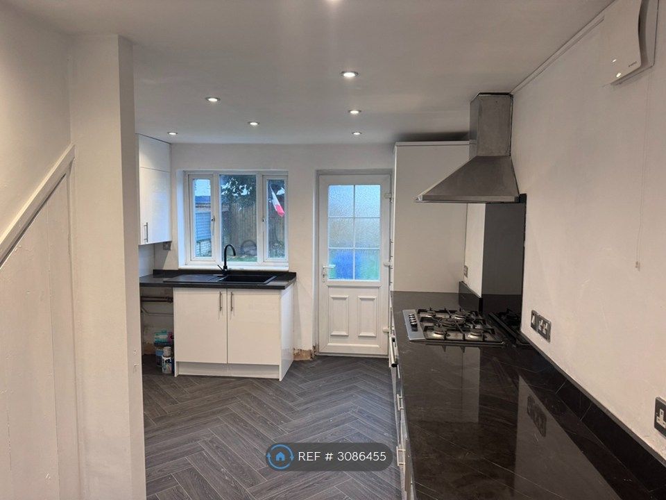 Property photo 1 of 14 Kitchen Diner