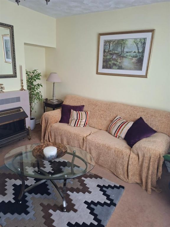 Property photo 3 of 8 1.7.Jpg