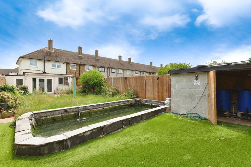 Property photo 2 of 17 E17192F2034Ef011877B6045Bd1217Af