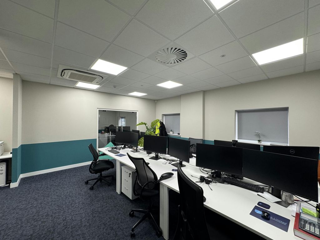 Property photo 3 of 7 Img_0263.Jpeg