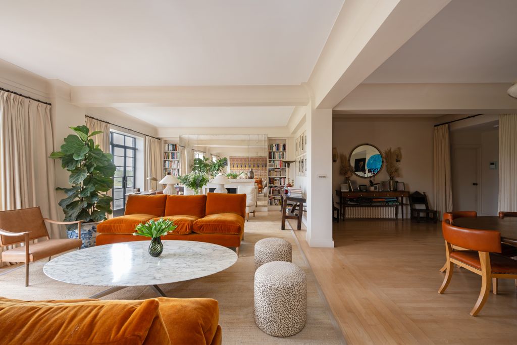 Property photo 3 of 23