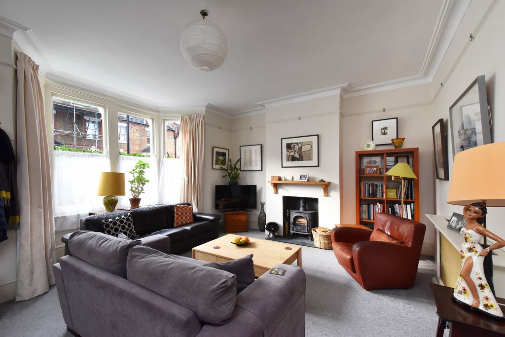 Property photo 3 of 19