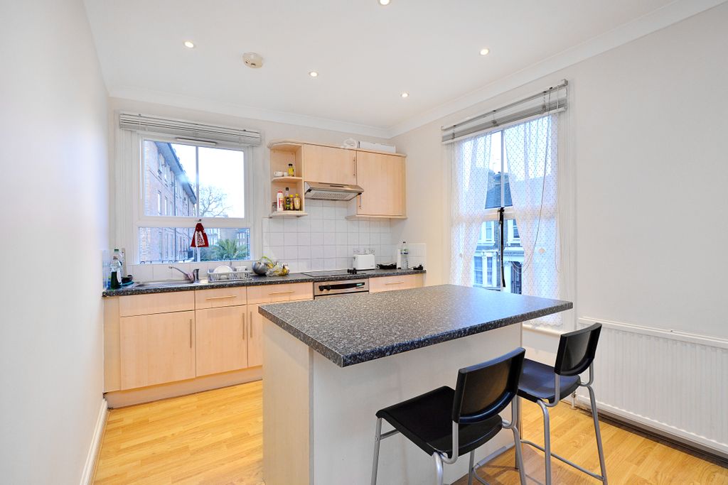 Property photo 3 of 6