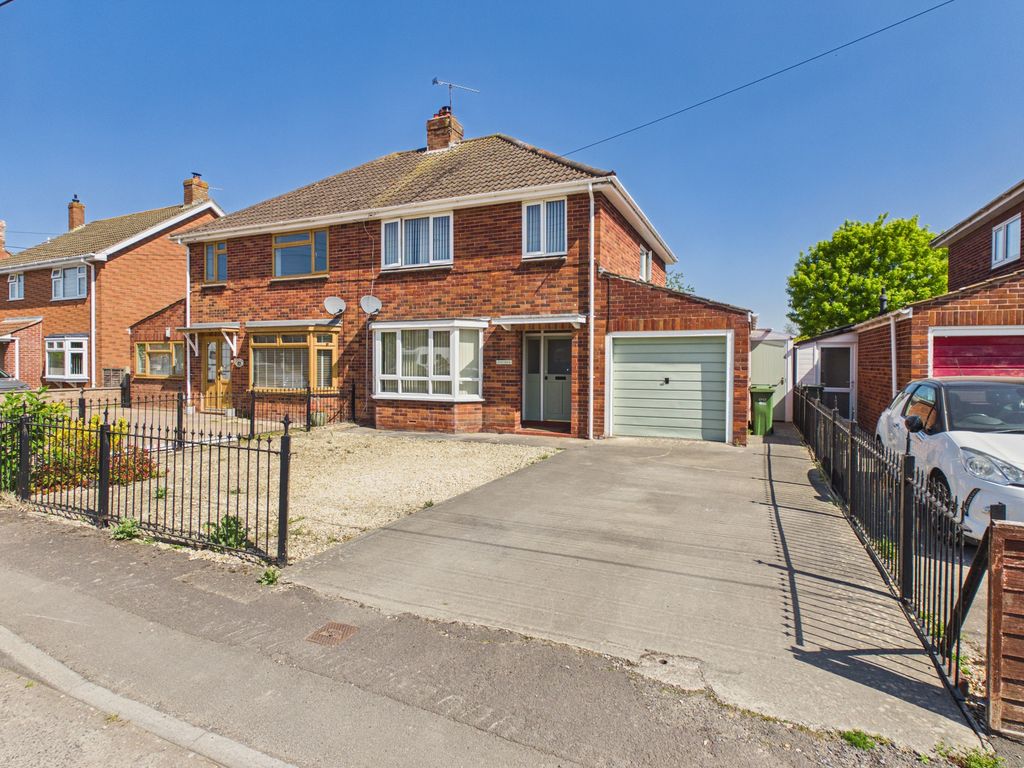 Property photo 1 of 21